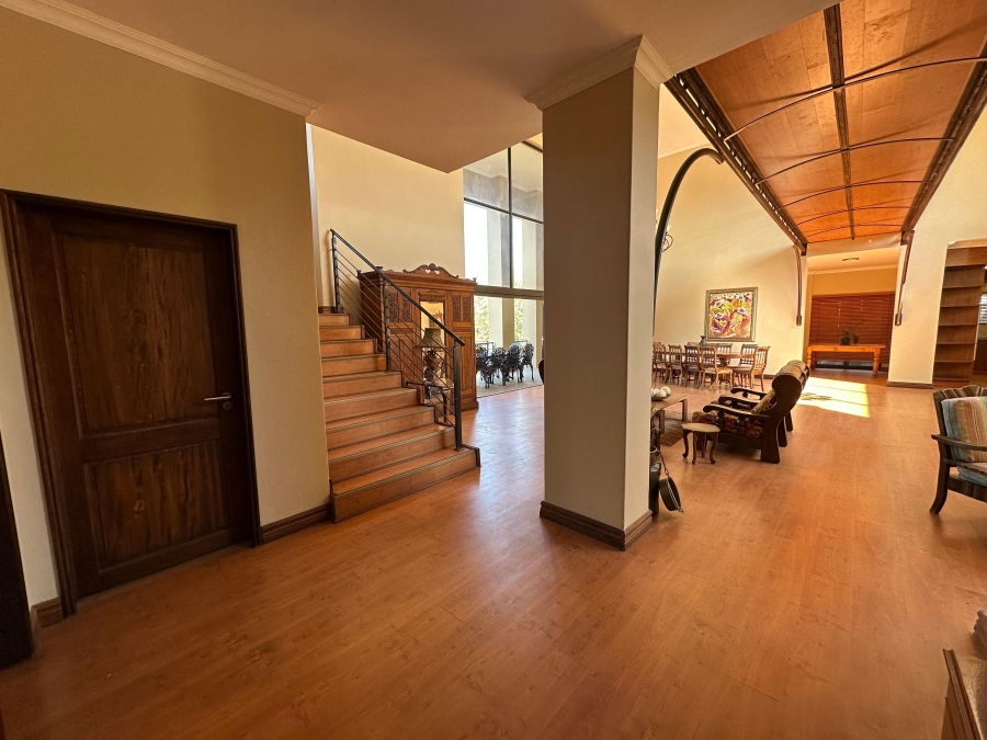 5 Bedroom Property for Sale in Xanadu Eco Park North West